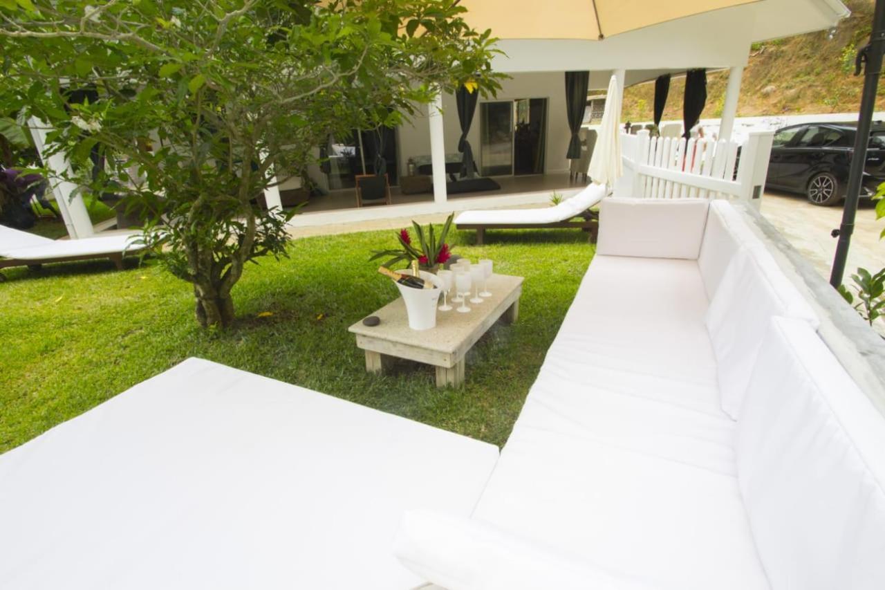 Le Comfort Anse Royale Exterior foto